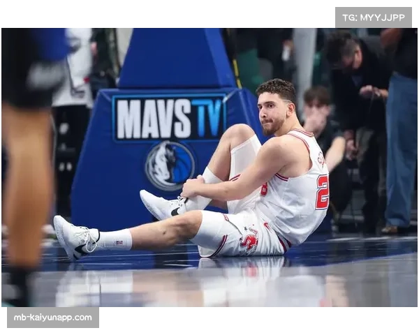 火箭客场挑战独行侠 西部季后赛席位争夺日趋白热化